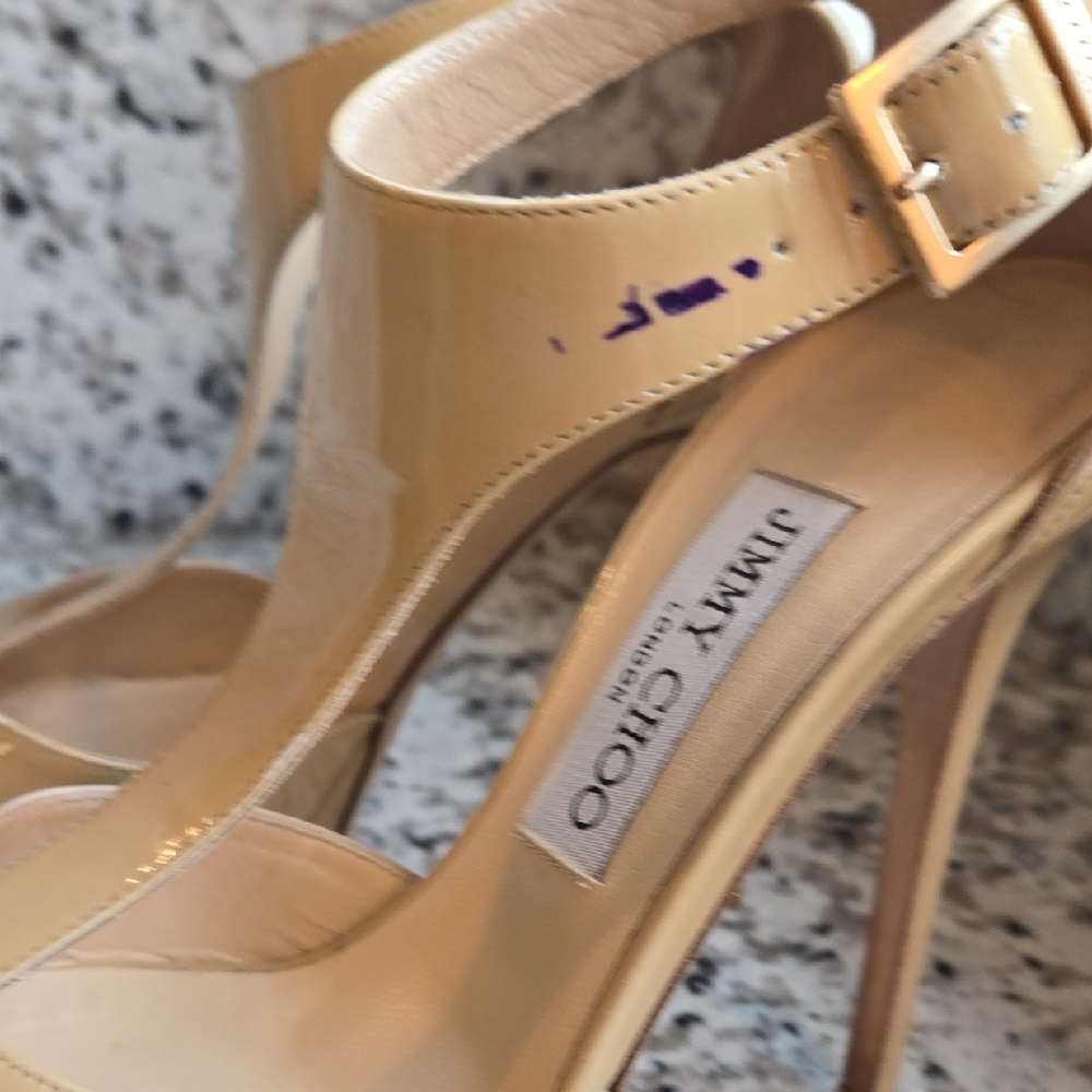 Jimmy Choo Patent Leather Totem T-Strap Platform Stilettos  EU Sz 38.5 - Picture 15 of 16